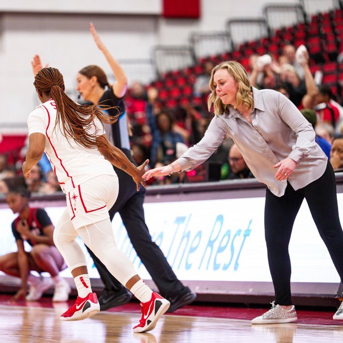 Lady Rebels Take Unbeaten Mountain West Record to Air Force