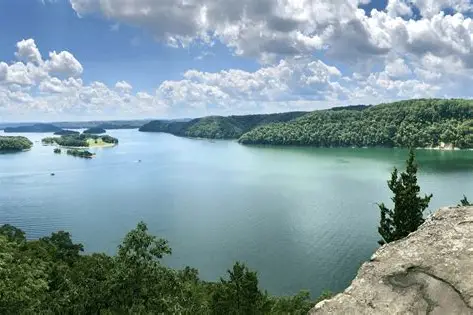 The Top 5 Deepest Lakes in Kentucky