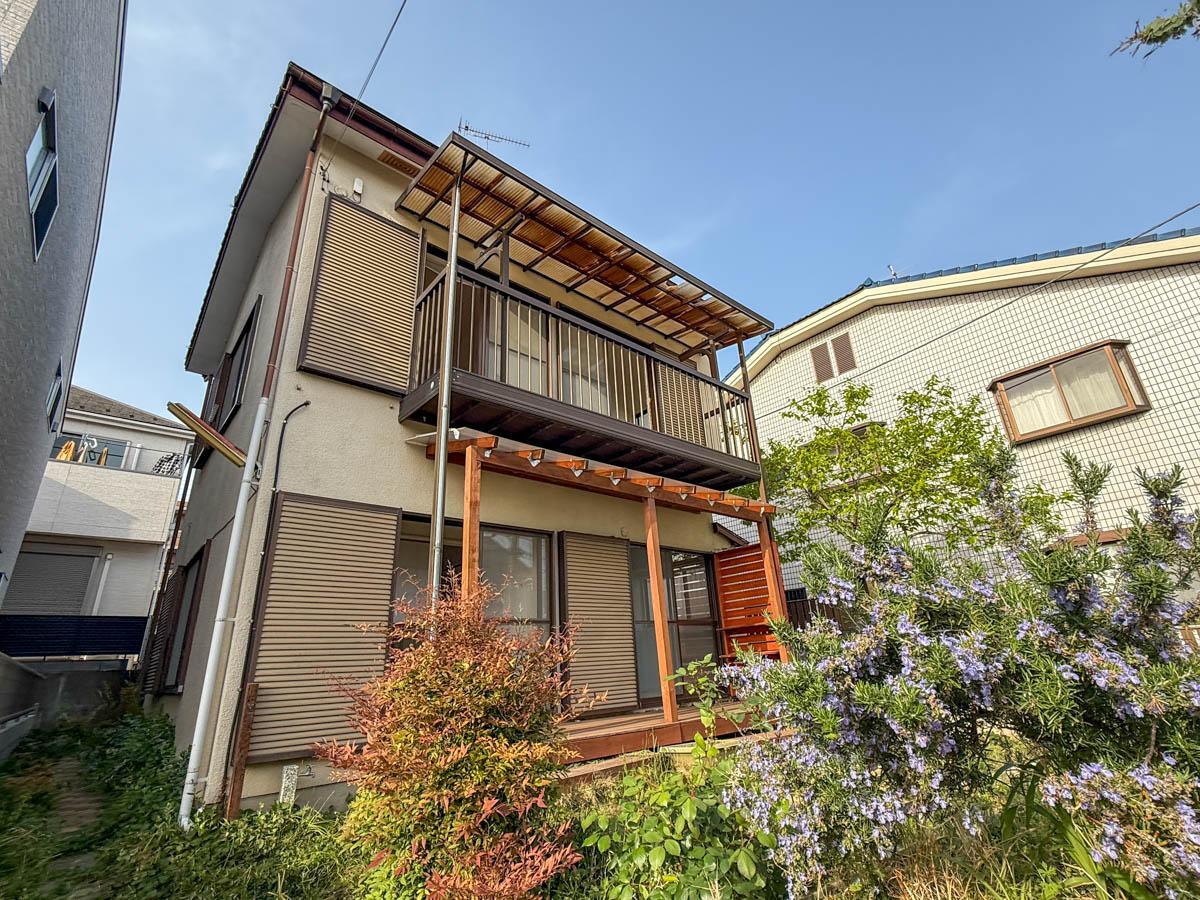 A Life of Admiration for Retro Houses: Discovering Charm in Kodaira's Historic Gem