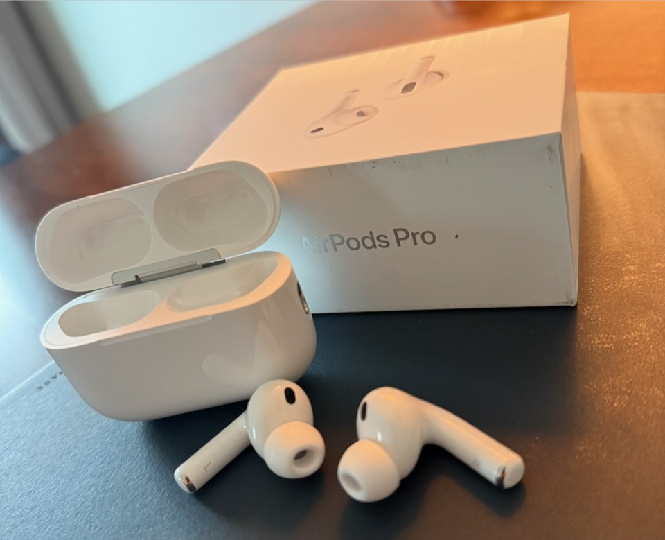 🎶 AirPods Pro 3 First Impressions