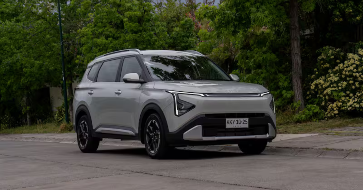Kia Carens 2026: el auto familiar que no finge ser un SUV