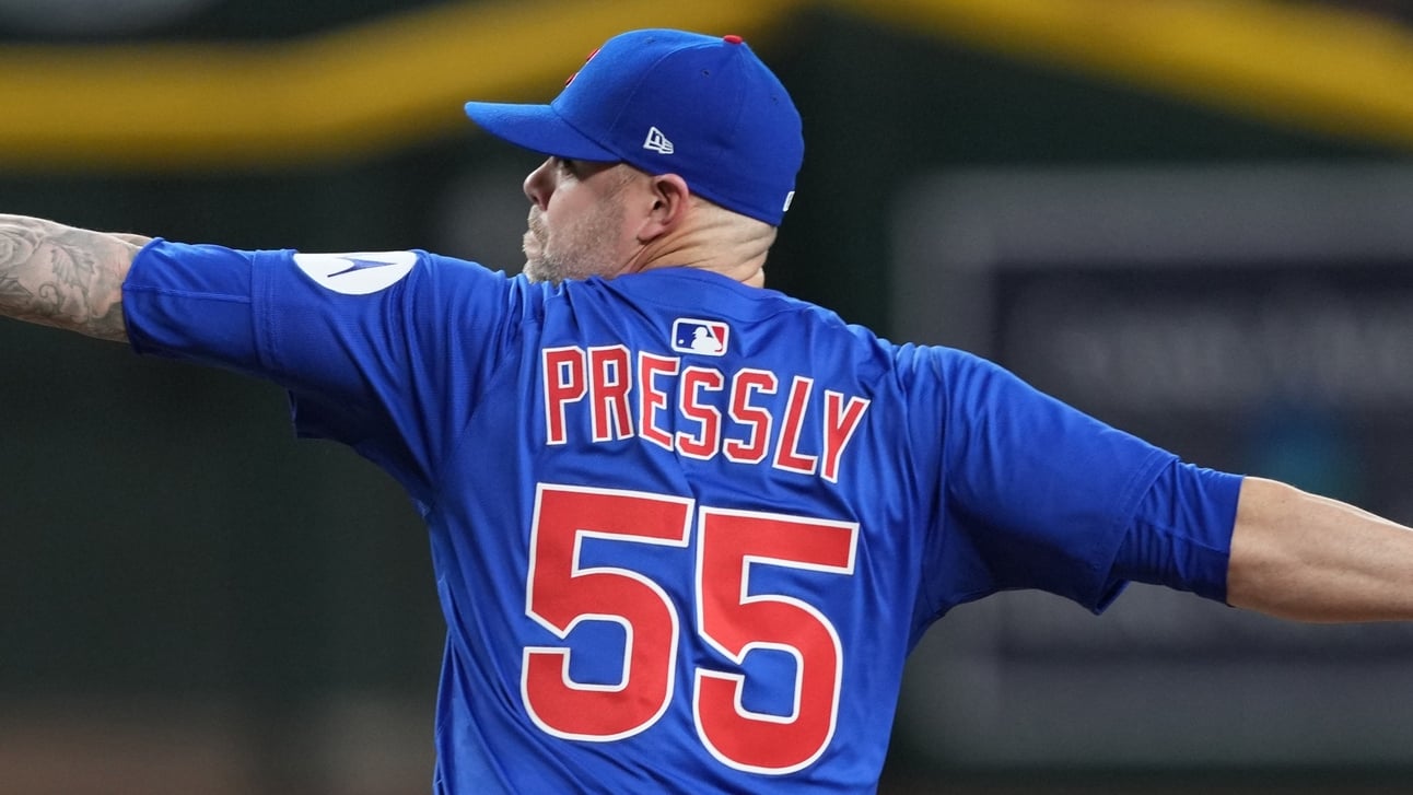 Cubs bullpen & Sox defense implode late