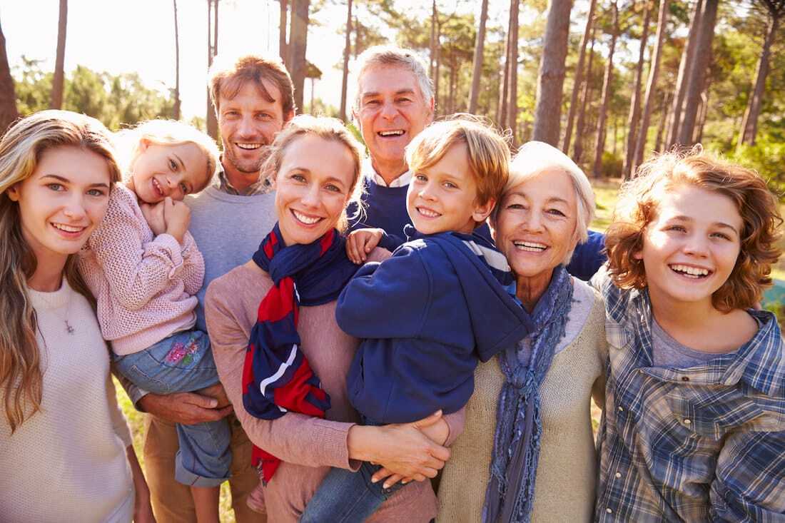 How To Plan Multigenerational Trips That Actually Work (Teens, Parents, Grandparents)