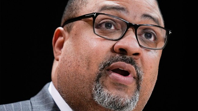 Alvin Bragg Wants You Disarmed Everywhere, All the Time