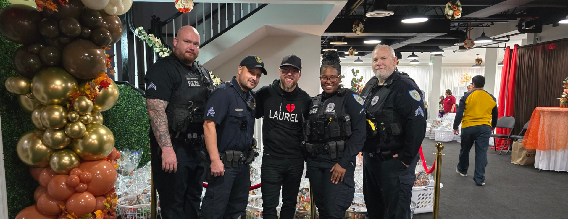 Community Hero Search, Thanksgiving Blessings + Holiday Kickoff! 🦃