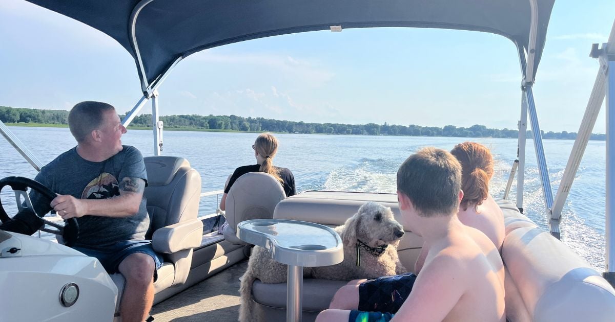Coon Lake Boating and Beach Day!
