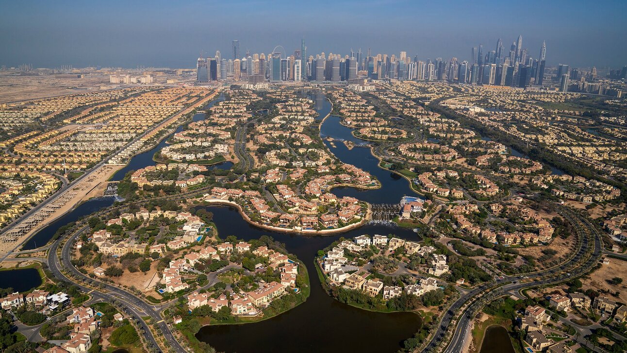 Jumeirah Islands: Dubai's Island-Inspired Luxury Villa Community