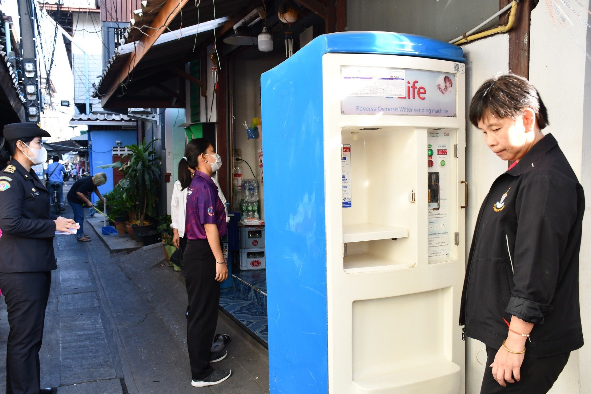 'Hazardous' business crackdown starts with coin-water machines