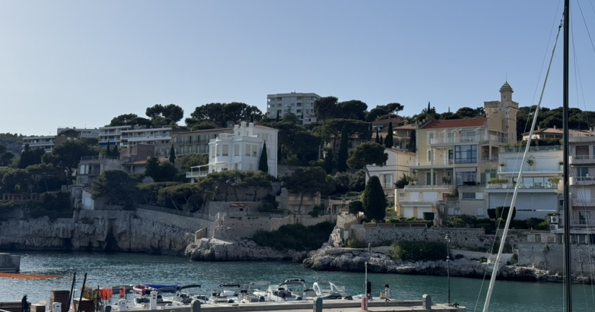 South Of France, $16.8m in sales, Starting My Community