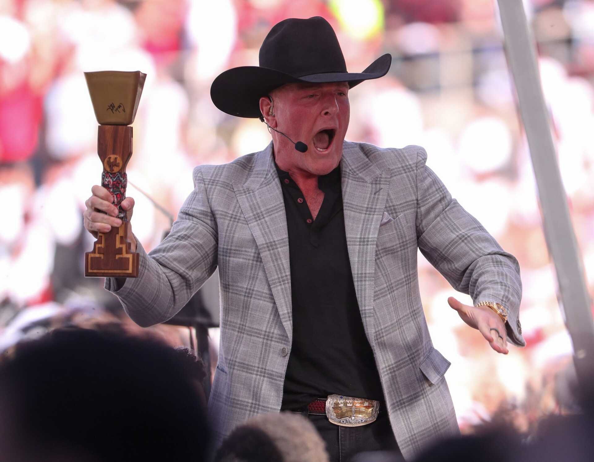 College GameDay put its thumb on the scale