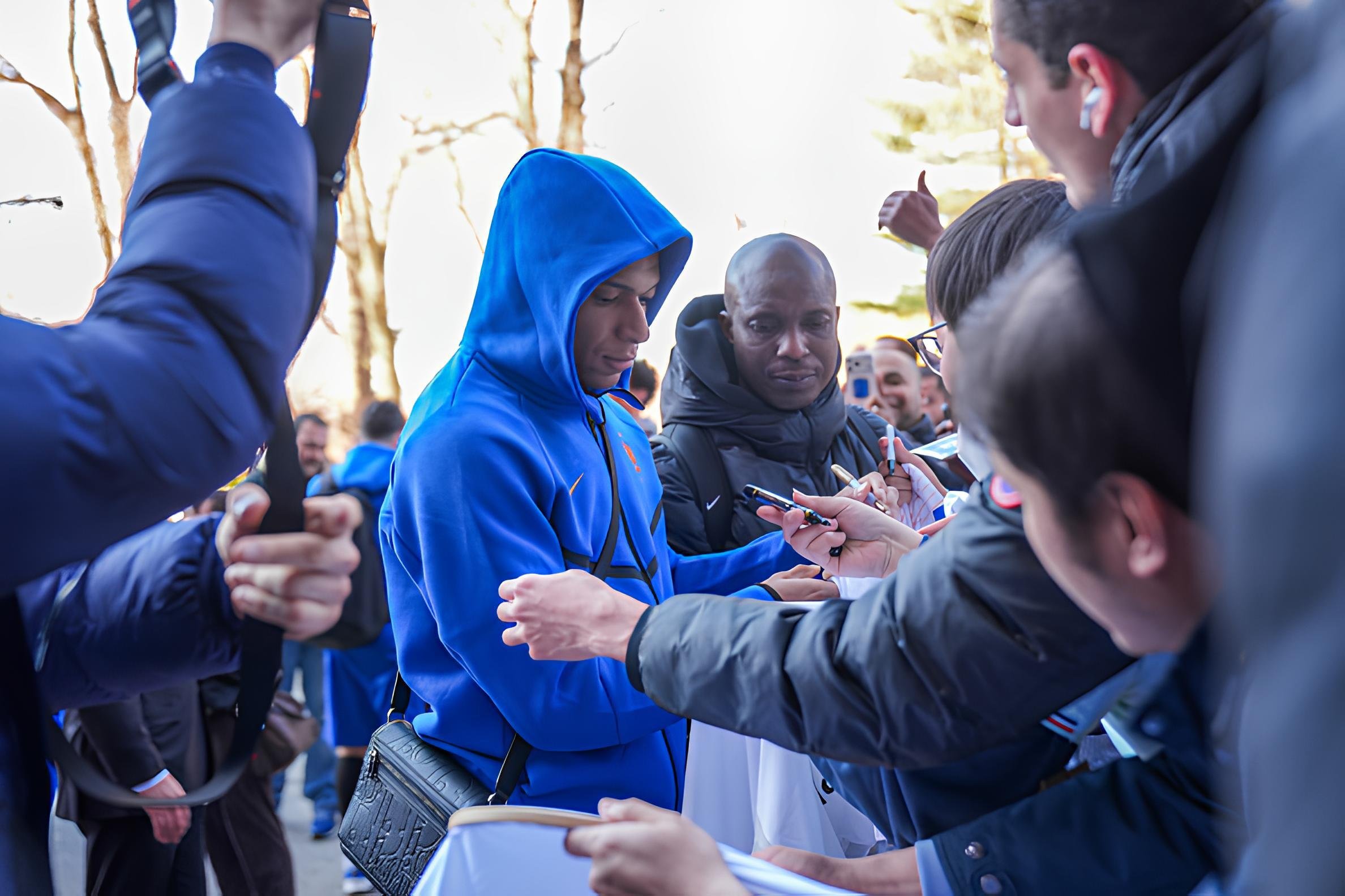 ☕ La tournée très lucrative de l'équipe de France, 11 offres d'emploi, etc.