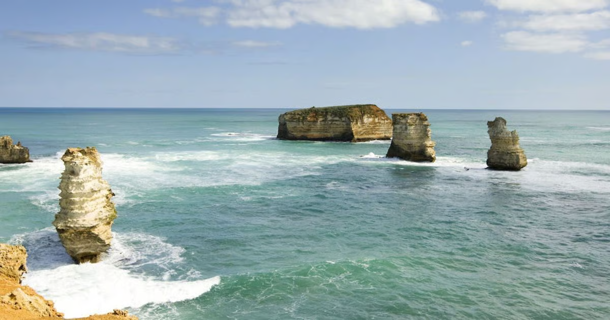 "Anything but harmless": Seismic blasting for Victorian gas raises pollution and ocean health fears