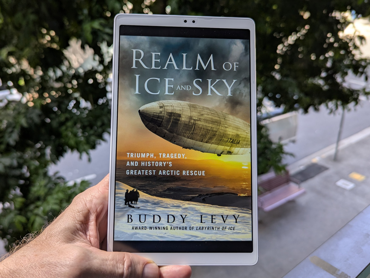 Airships in the Arctic