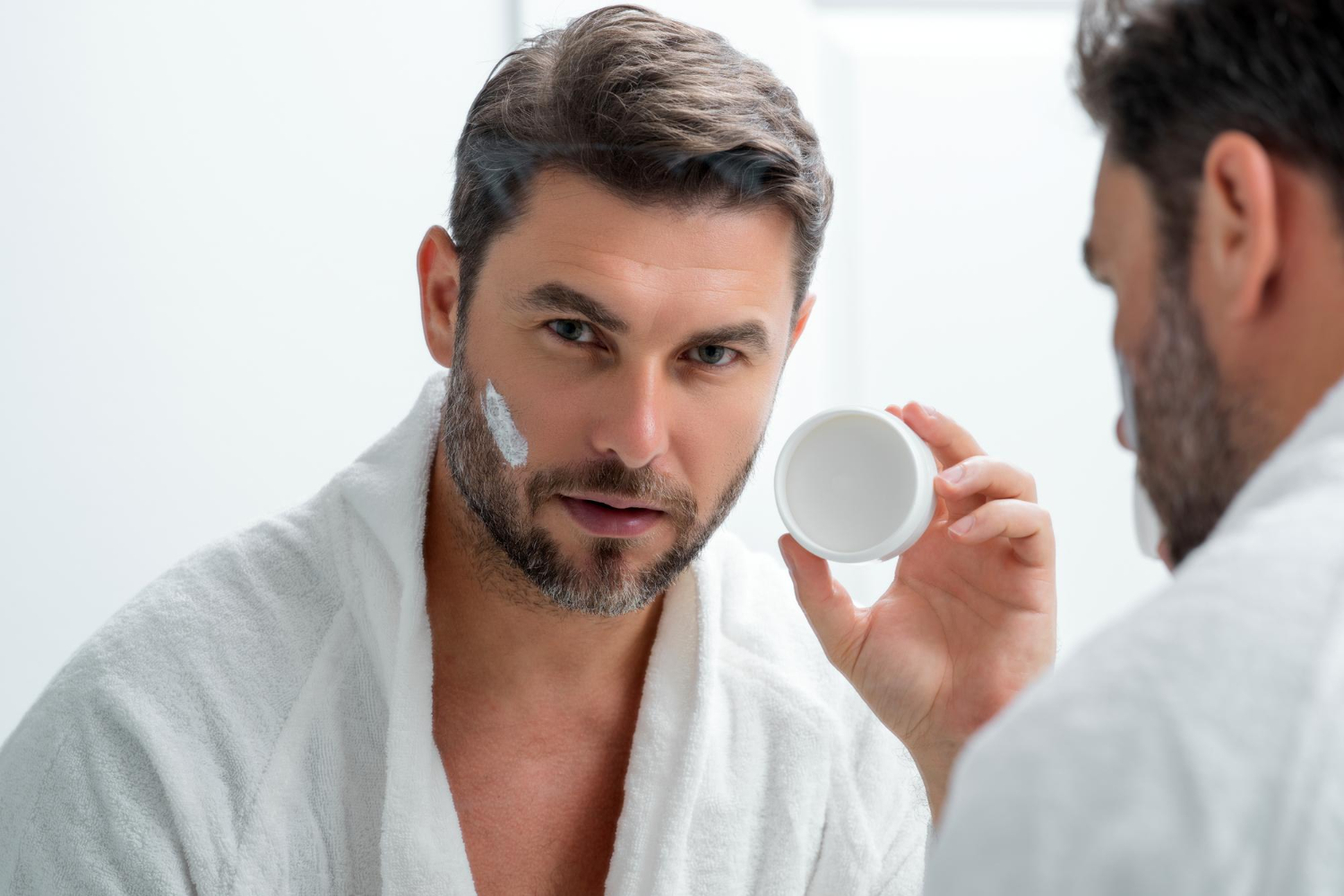 Anti-Aging Face Cream for Men: Best Men’s Face Creams for Anti-Ageing in 2025