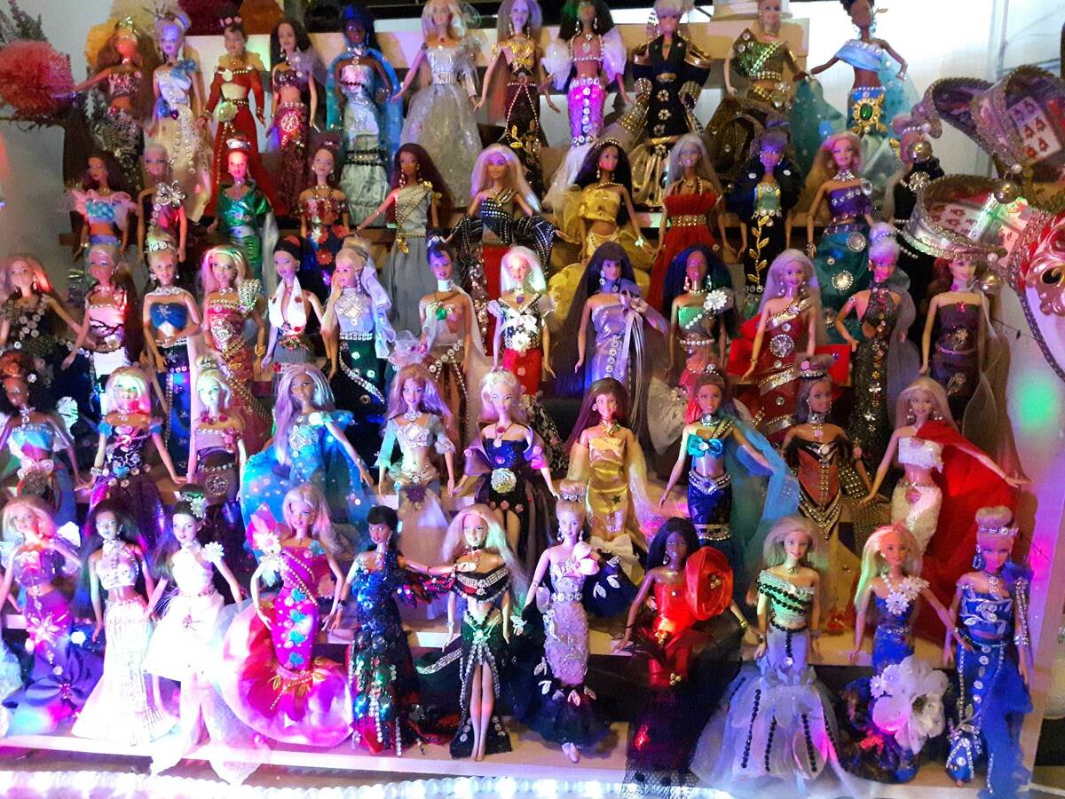 Calgary woman crafts hundreds of hand sewn Barbie clothes