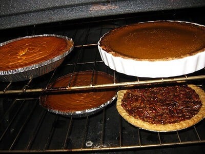Thanksgiving Without Vinegar Pie