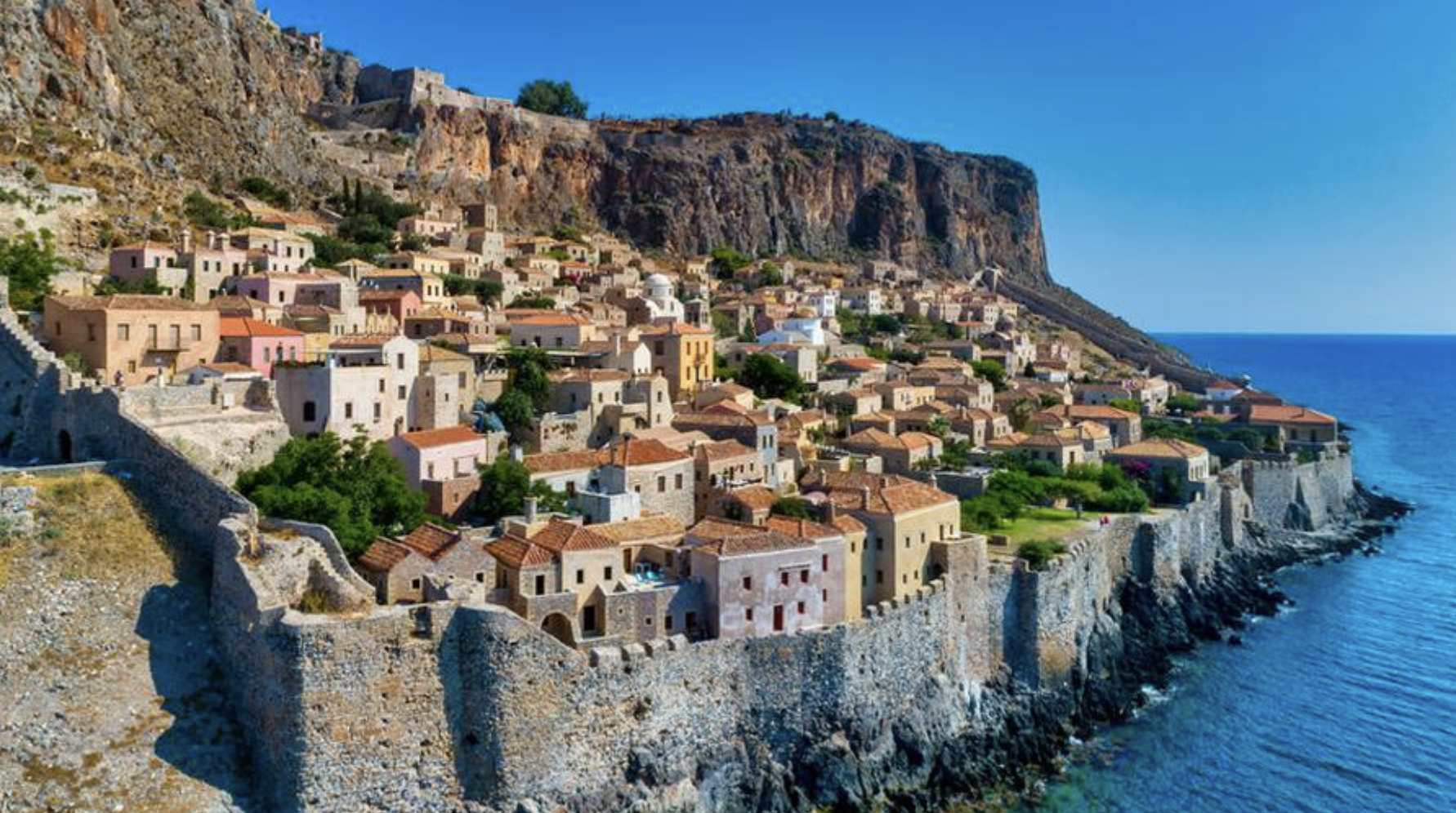 🌀Greek Women Win Gold, Diaspora Flexes Hard, and the Moonlit Ruins Are Free