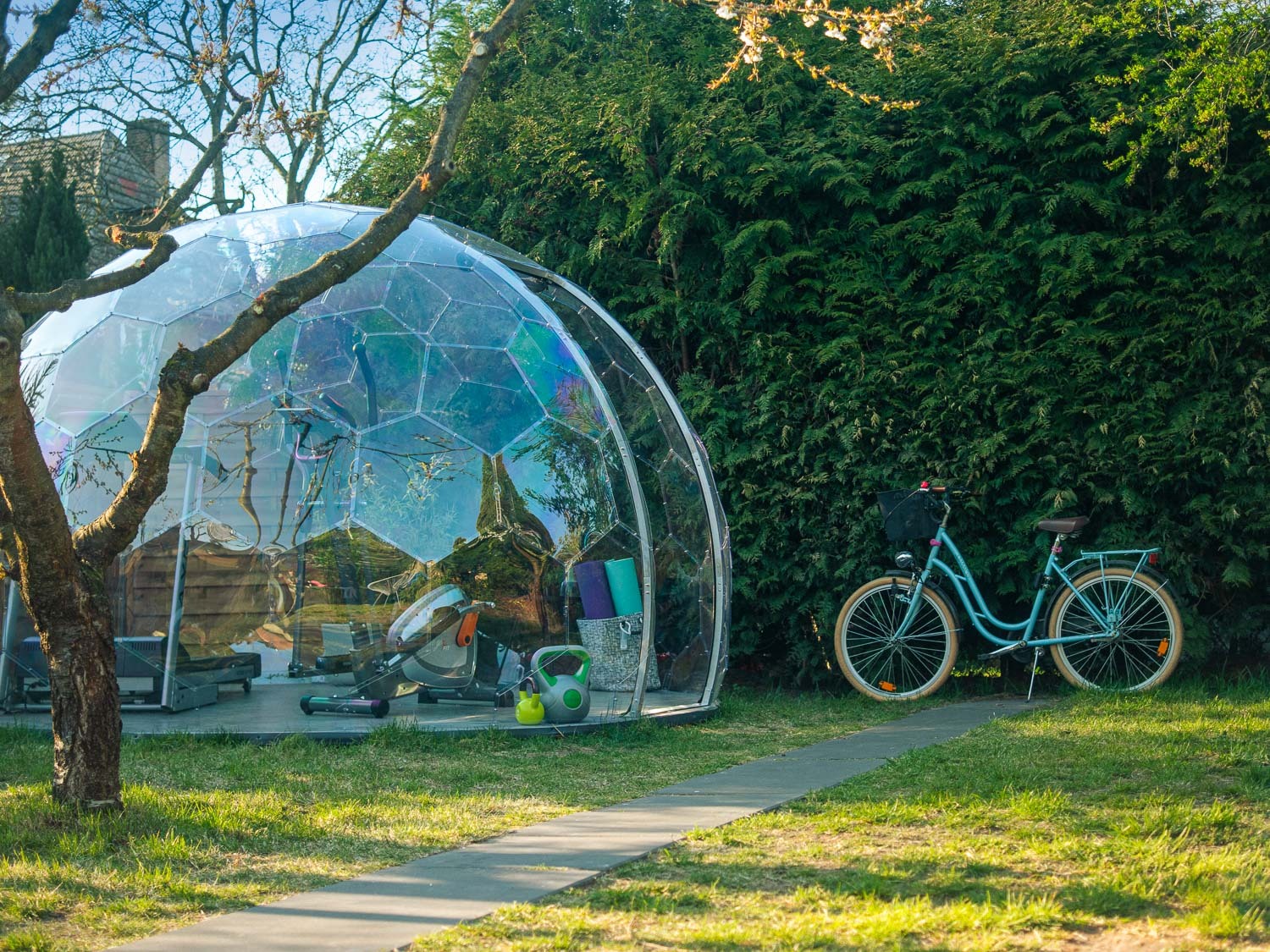 The Hypedome Is Your Own Personal Outdoor Bubble
