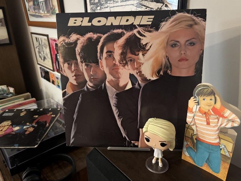 Daily Record: Blondie - Blondie (1976)