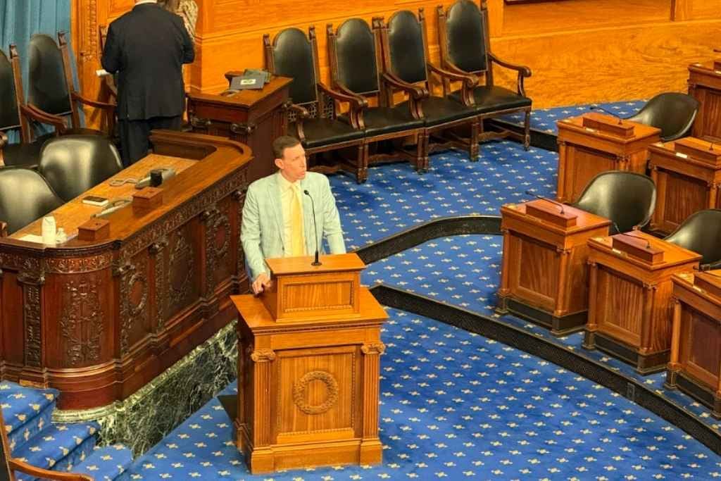 Cámara de MA aprueba PROTECT ACT