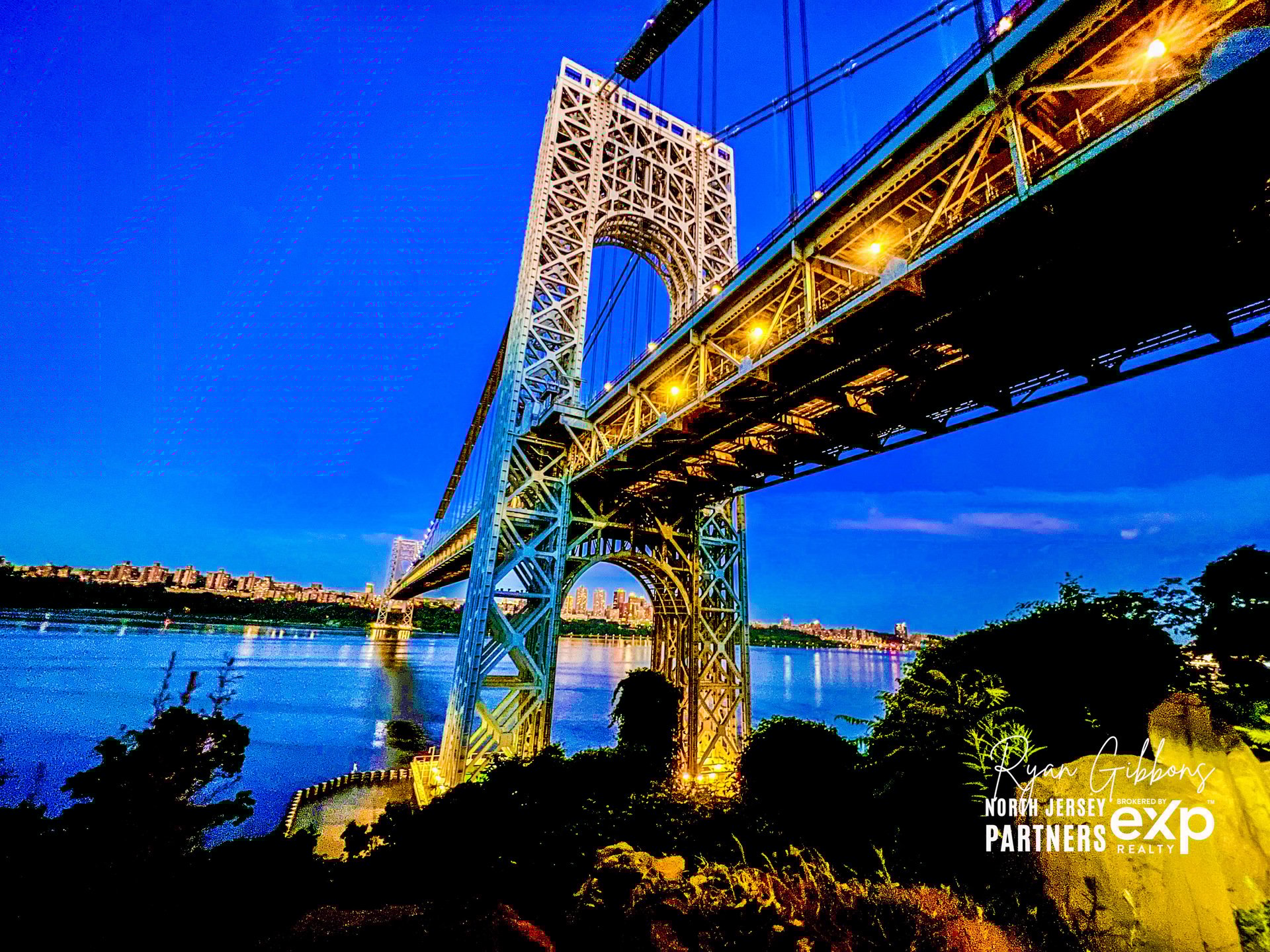 Winter Lights, Small Biz Nights, and Bergen Holiday Magic