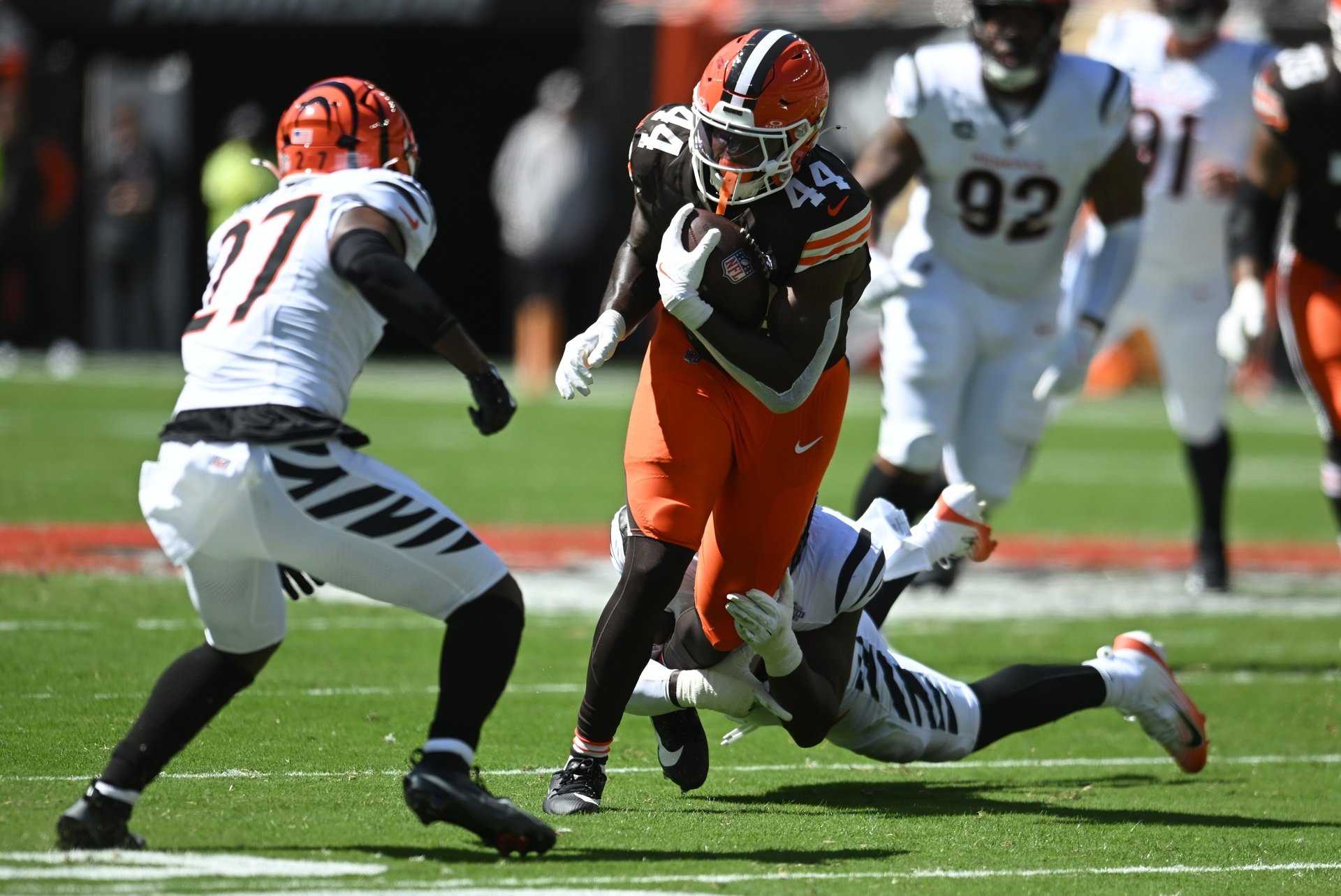 🎯 The Prop Drop - NFL Week 1 Stats & Waiver Wire Options