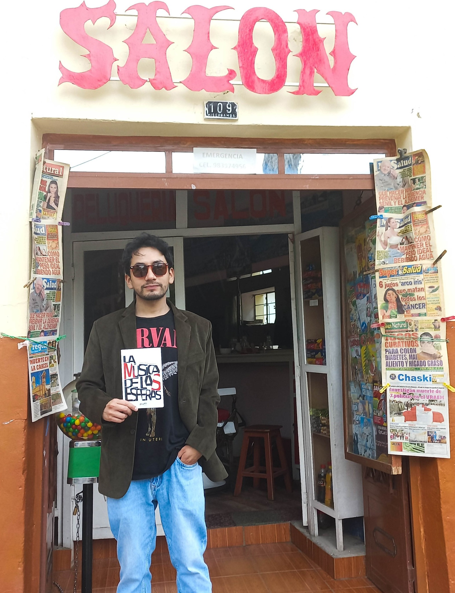 Entre formulas matemáticas, Dylan, el Olivo y selenitas: La música de las esferas