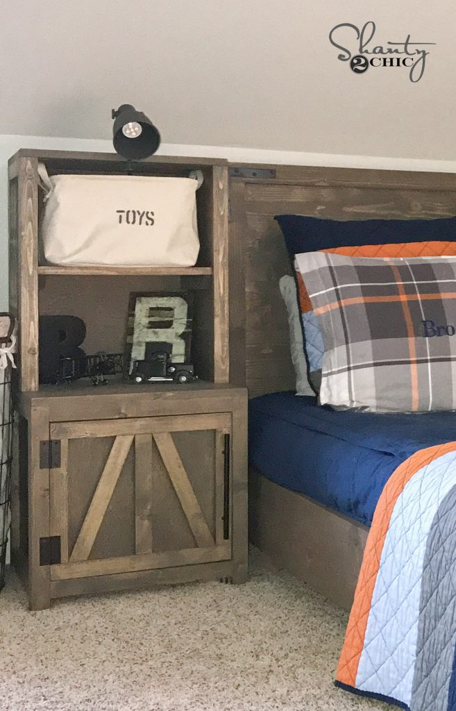 DIY bookshelf nightstands