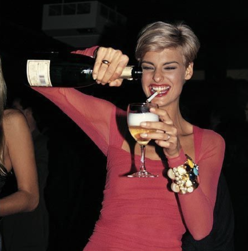 Studio 54 a balada proibida que moldou a moda dos 80