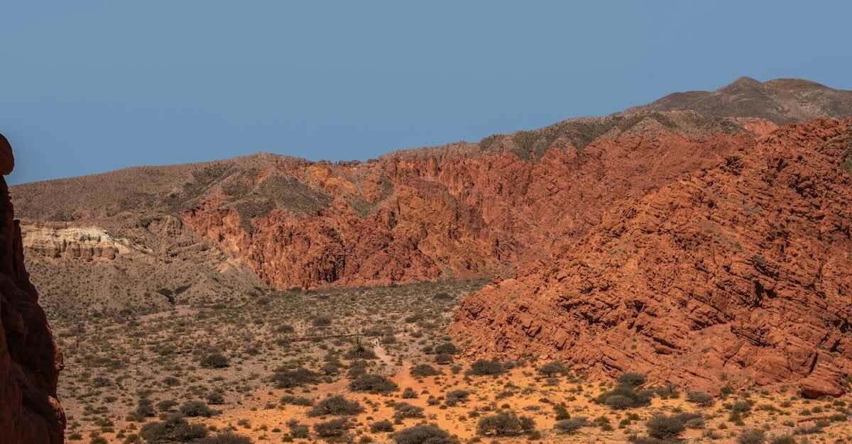 Beyond the Cycle: How Central Bankers and Asset Managers Shape Bitcoin's Future