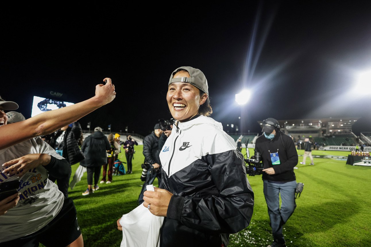 ISSUE 017: UCLA Women's Head Coach Margueritte Aozasa