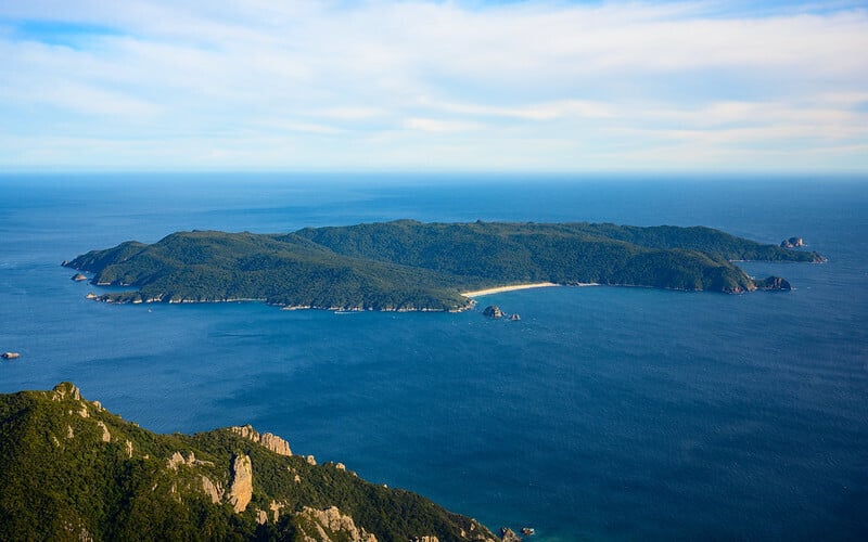 Whenua Hou