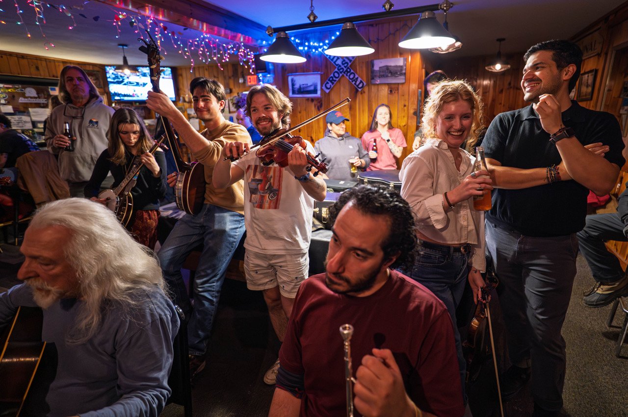 Filling Station Jam Sessions Hit Nine Years and Running