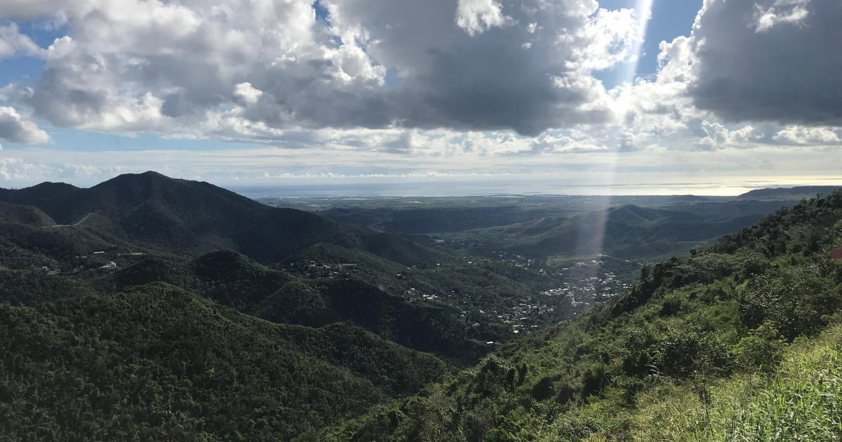 El problema de retención de hispanos en el podcasting