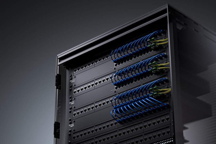 Mejore el control de la red con los switches gestionados de la serie SWM28