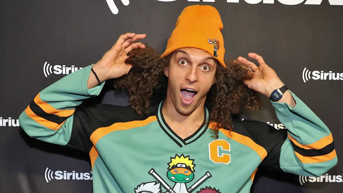 🏈 Sam's Super Bowl Winner + WP Team Parlays + Free Super Bowl Prop