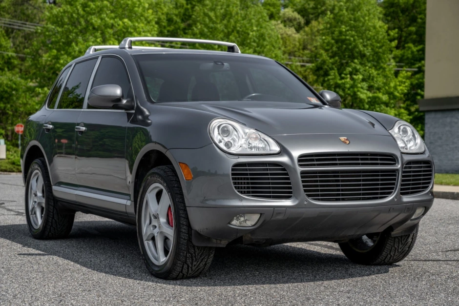 🏎 Max Finds The First Car Ever To Be Named...