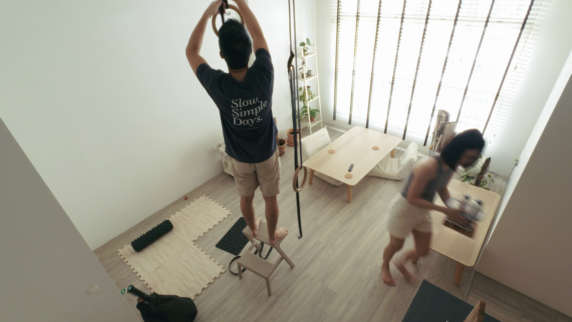 Decluttering for the New Year & Staying Offline