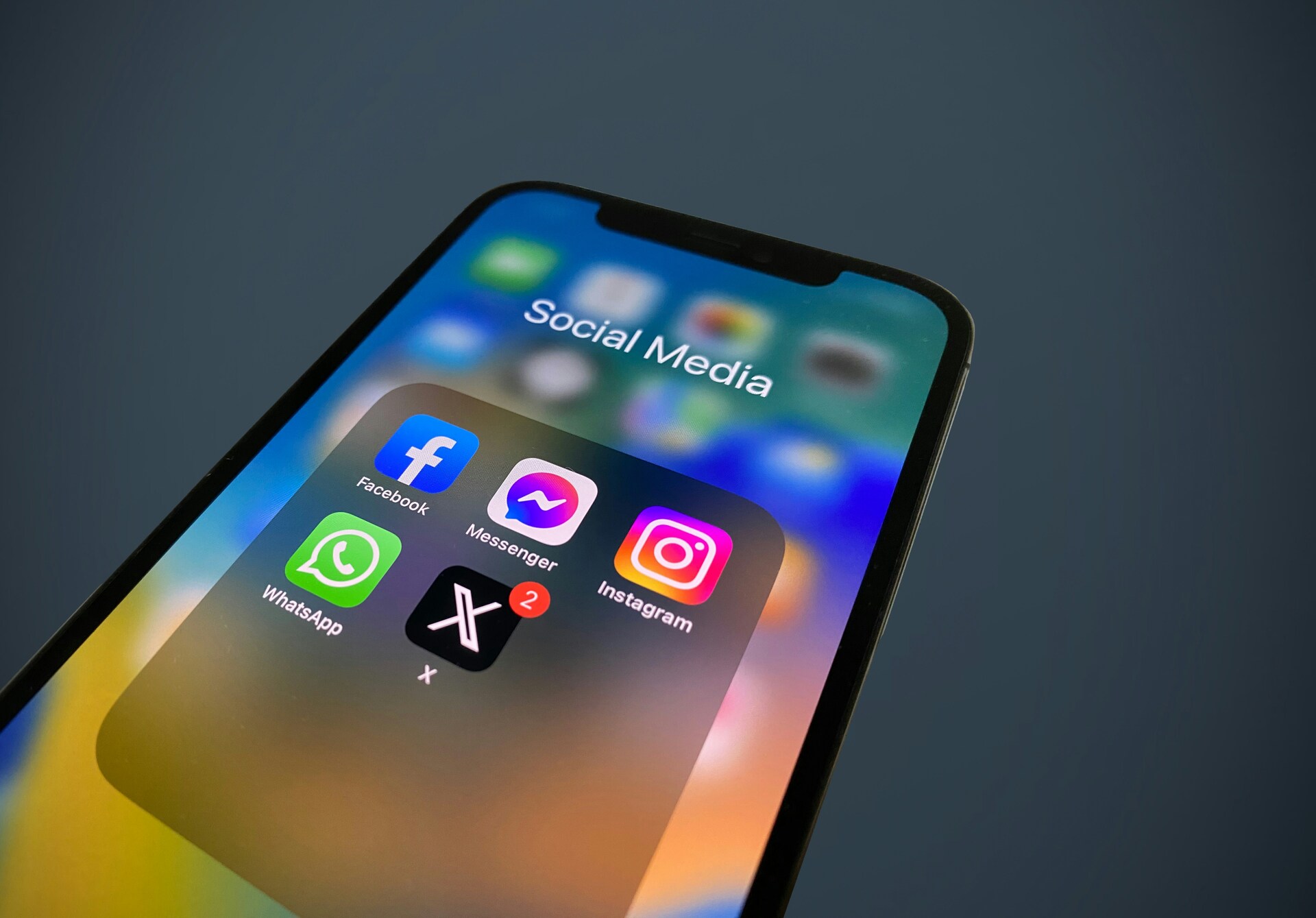 The Carbon Footprint of the Attention Economy