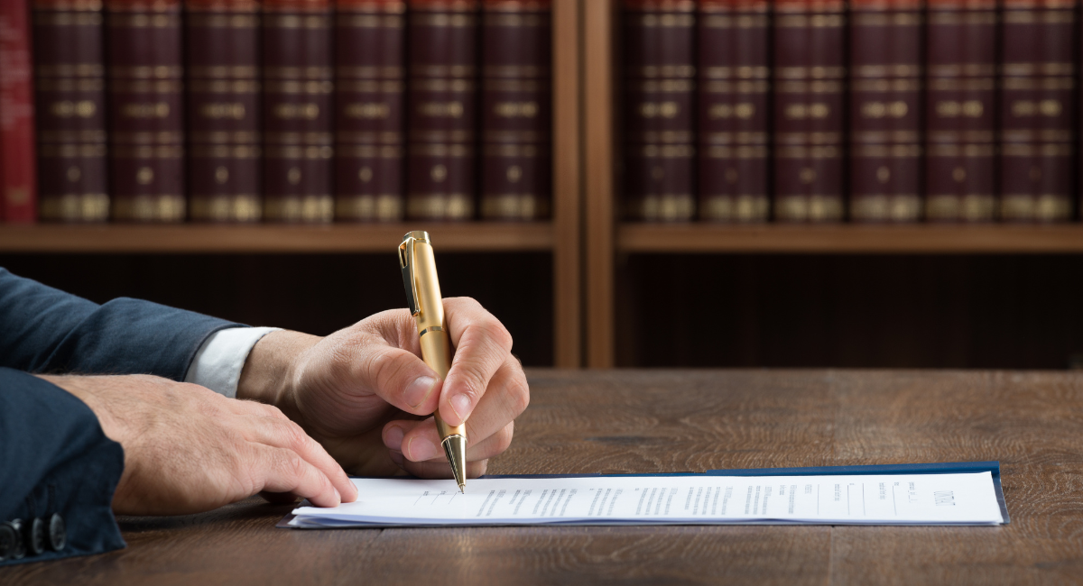 A Canadian legaltech leader is planning a shopping spree