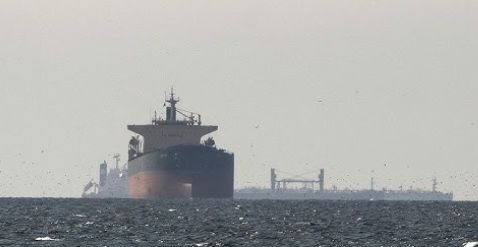 U.S.–Iran Ceasefire Reopens Strait of Hormuz — But Global Shipping Still at Risk