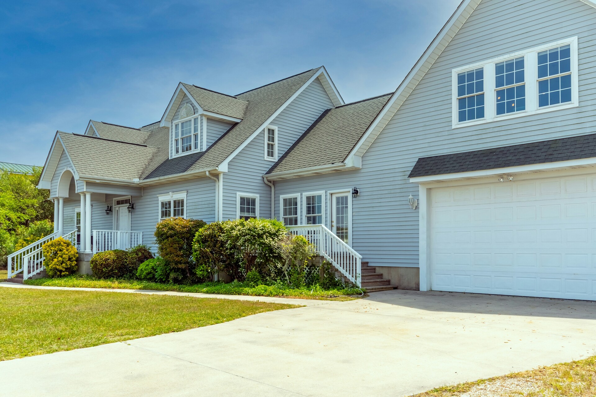 Are Real-Estate REITs the Hidden Safe-Haven of 2026?