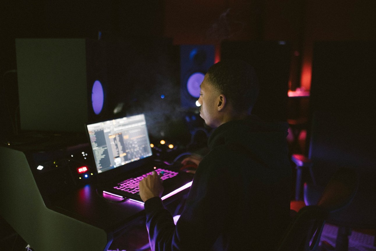 The 4 Main Types of Music Royalties
