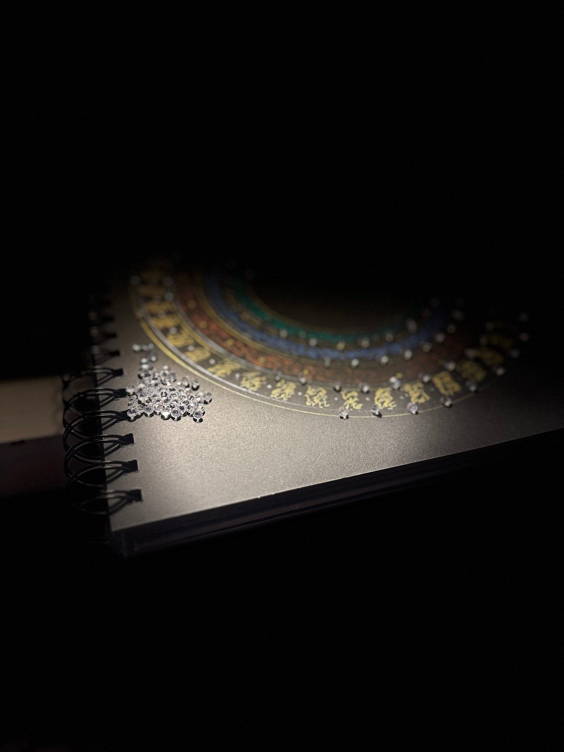 The Origin Story of “The Designer of Invisible Jewels”