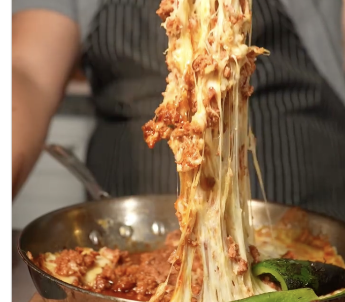 Super Easy Queso Fundido 