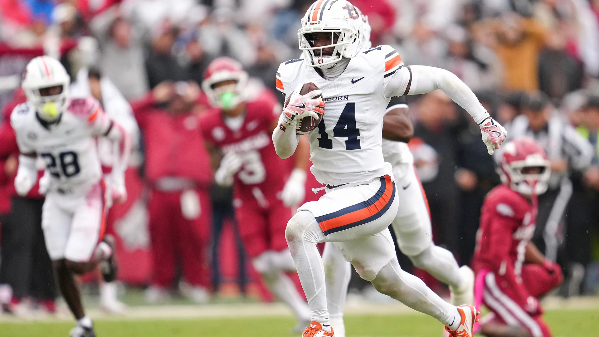 Auburn Football: Defend The Jungle