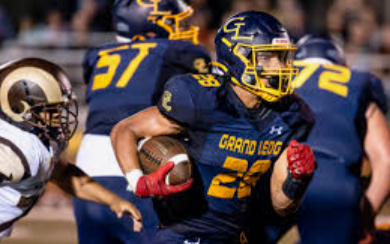 🏈 Grand Ledge Football Sets New School Record with 6th Straight Playoff Berth