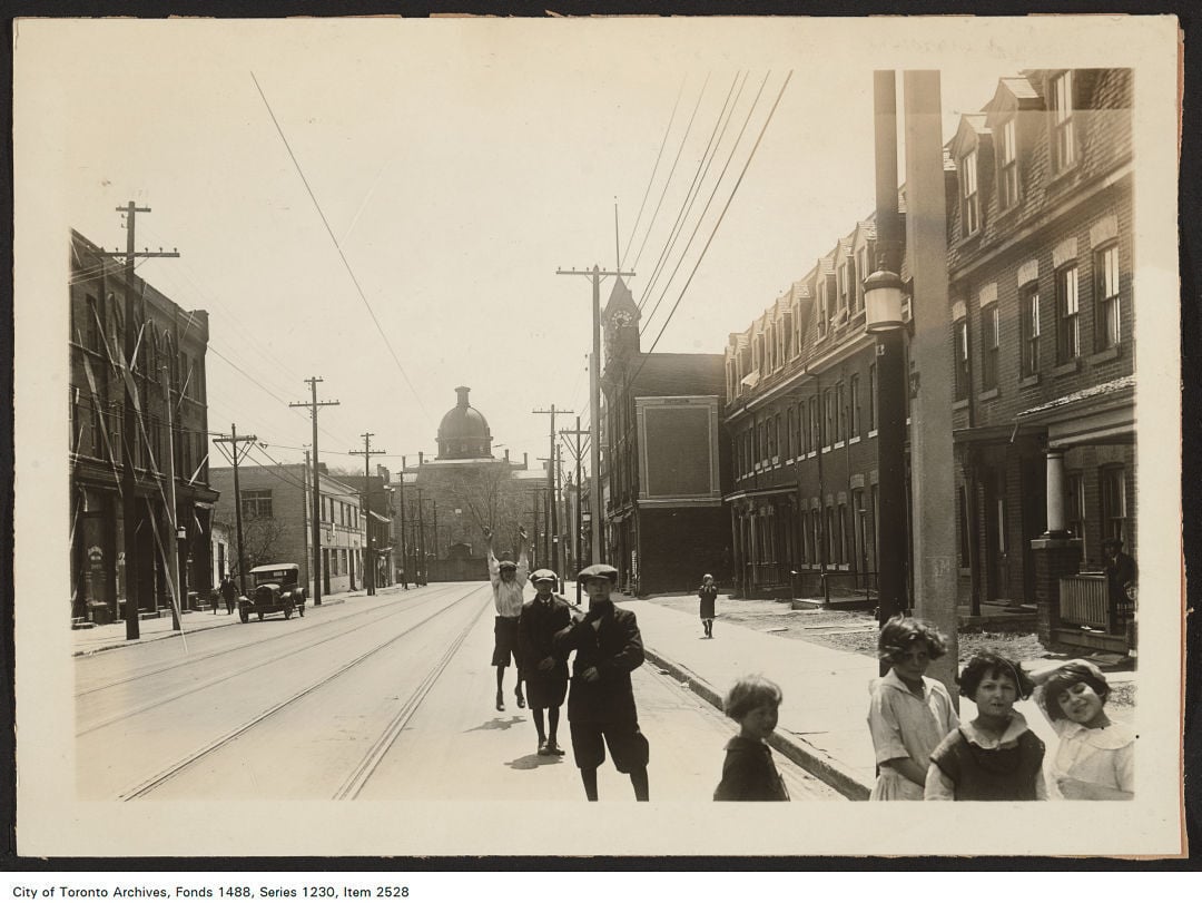 Ossington Ave Used to Look Totally Different