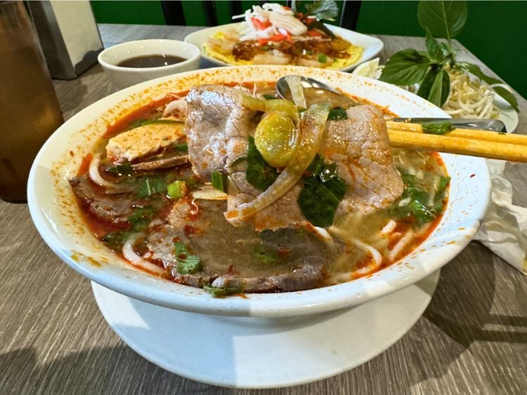 Ivy’s Kitchen will make you crave spicy pho