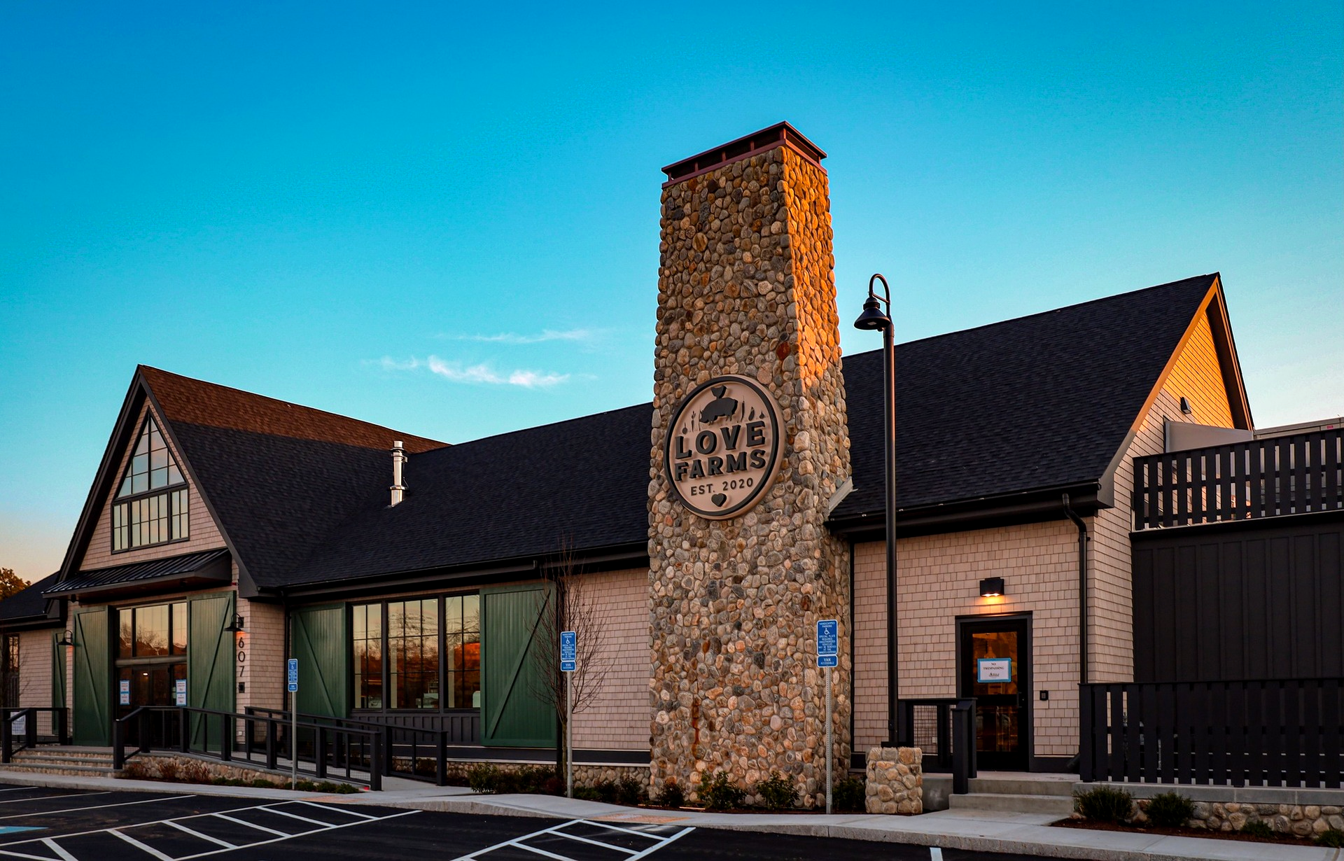 A Place on Route 28 That Makes You Forget What You Were Rushing To